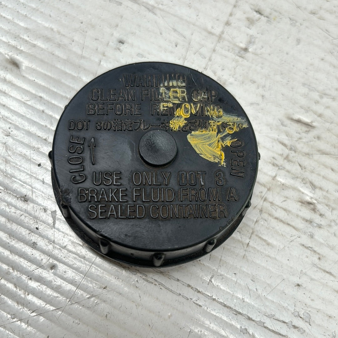 Tapa Envase Deposito Liga Bomba Freno Nissan Sentra B16