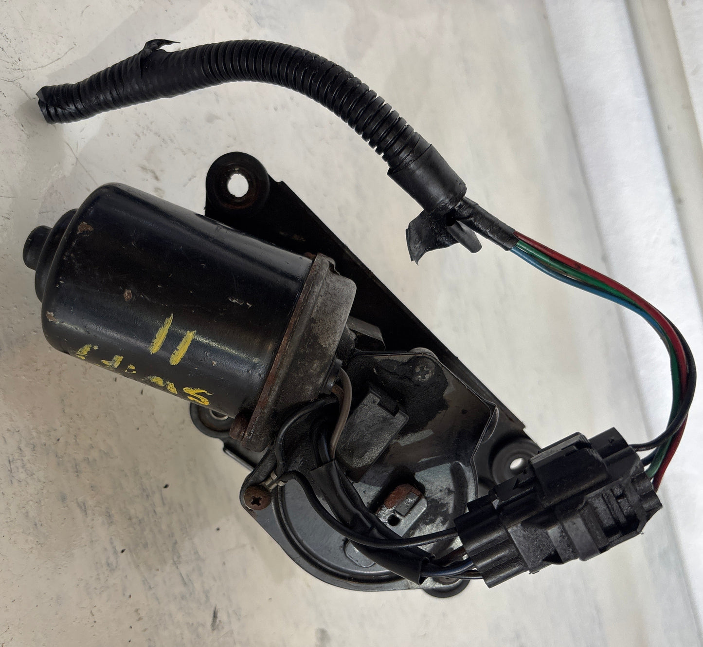 Motor Brazo Limpia Parabrisas Chevrolet Aveo 2004 2011