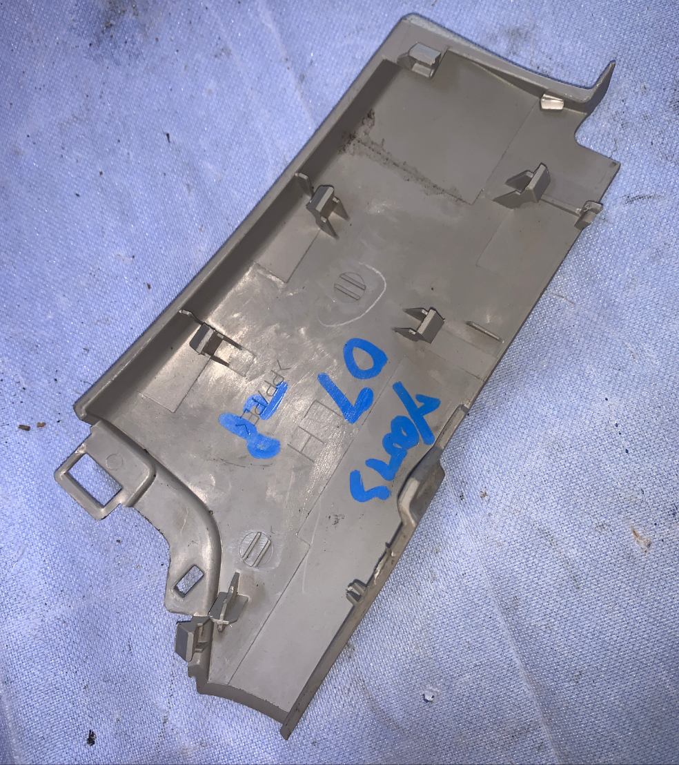 Posabrazos Puerta Toyota Yaris 2007 2010 Sport