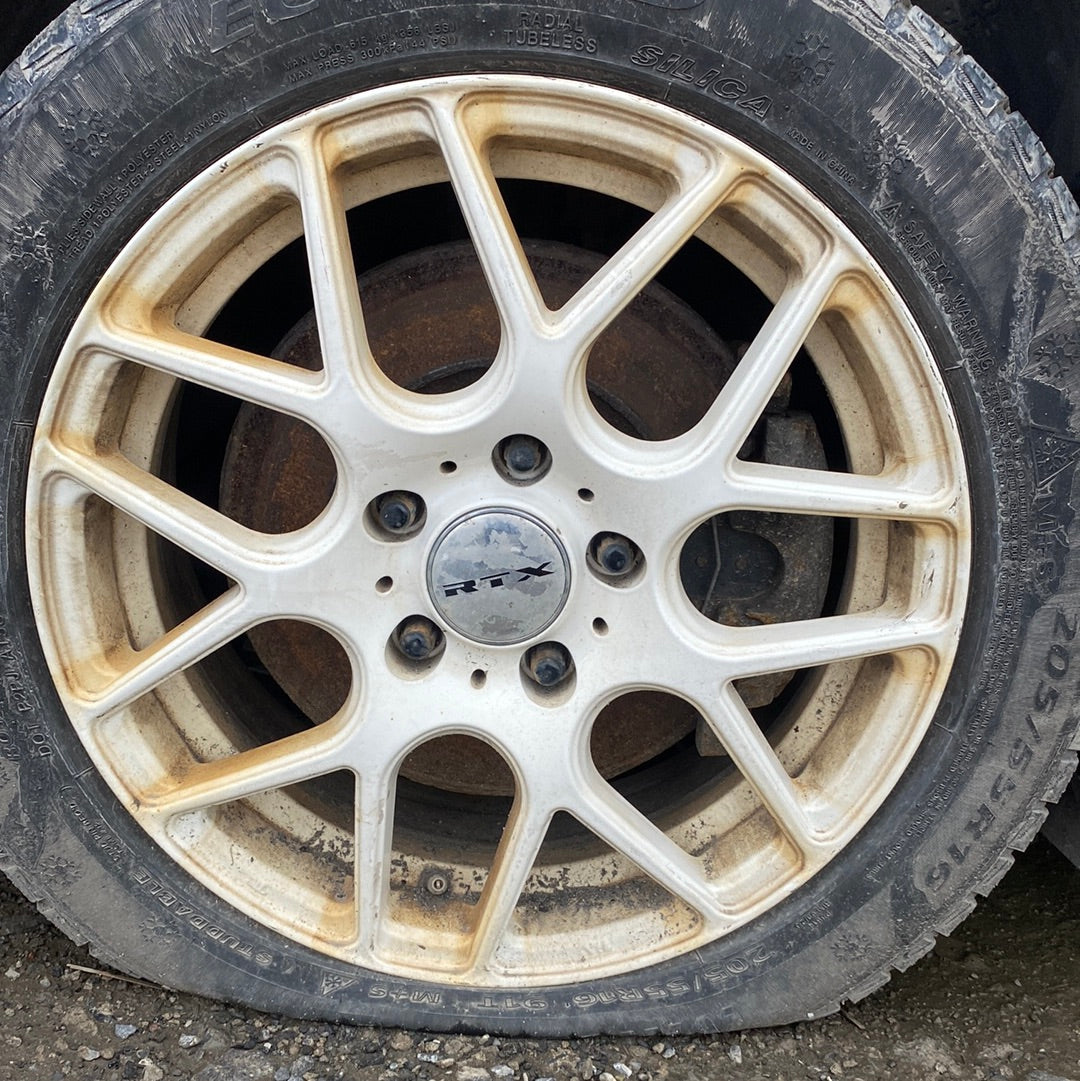 Rin Decorativo Mazda 16"