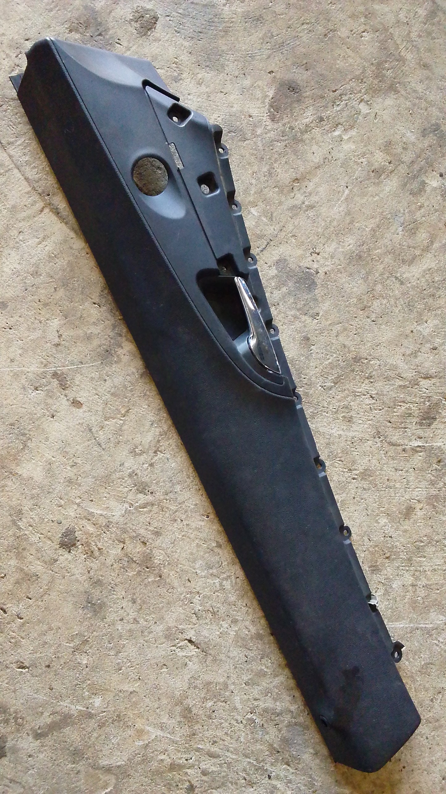 Base Embellecedor Manilla Interna Chevrolet Orlando 2012