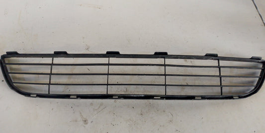 Rejilla Inferior Parachoque Toyota Yaris Belta 2007 2012