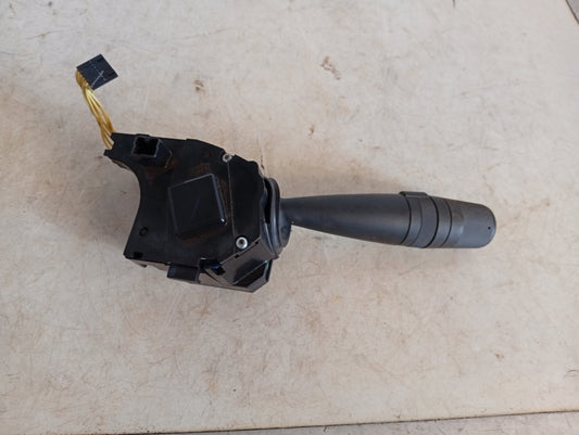 Conmutador Palanca Luz Jeep Liberty KK 2007 2012
