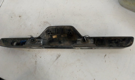 Porta Placa Compuerta Kia Sportage 2006 2012