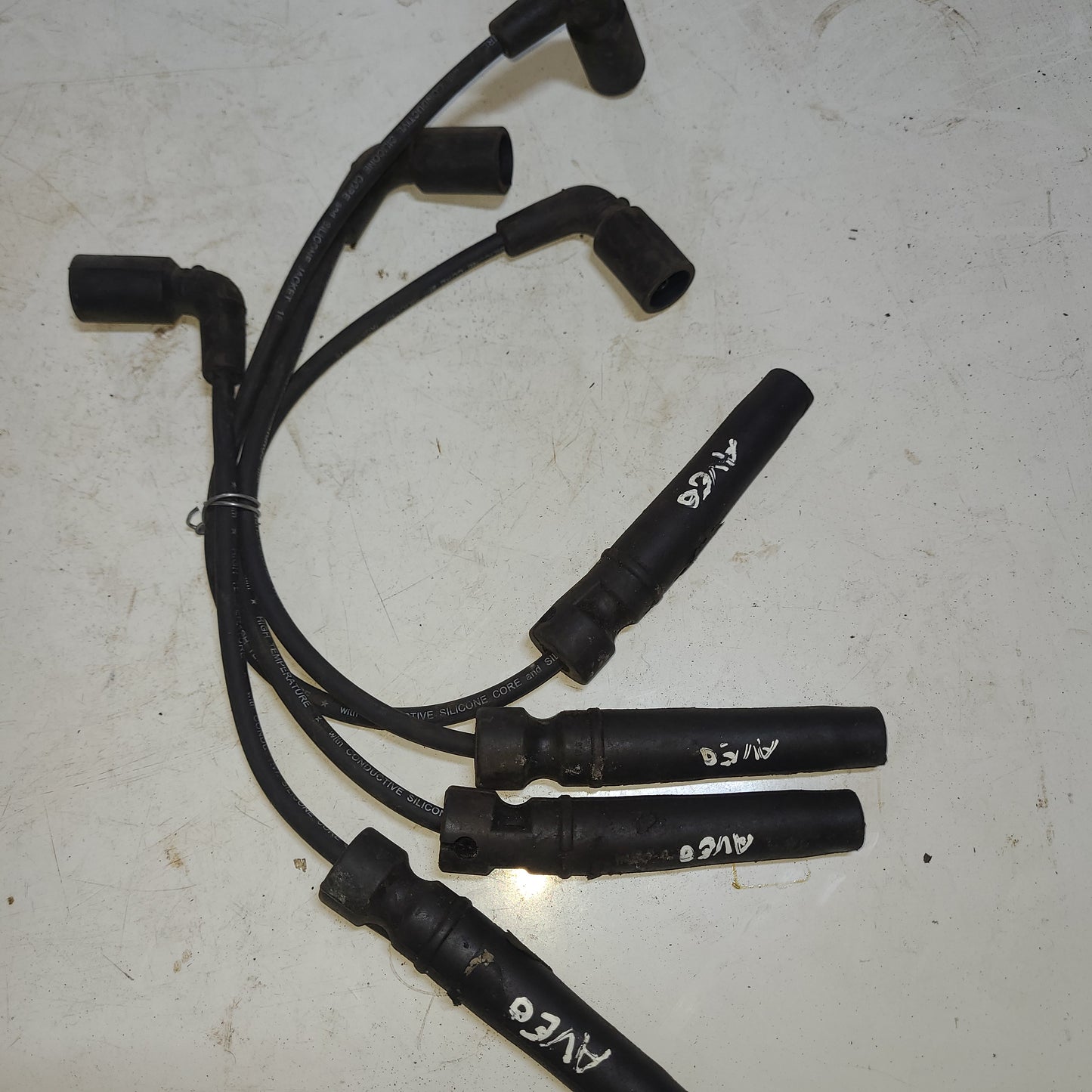 Juego Cables Bujias Chevrolet Aveo 2004 2012