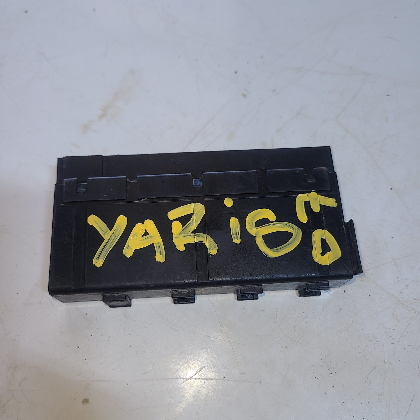 Fusilera Integración Toyota Yaris 2006 2010 Sport Belta