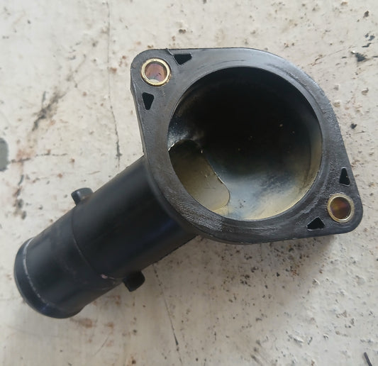 Toma Agua Plastica Toyota Corolla 2003 2008