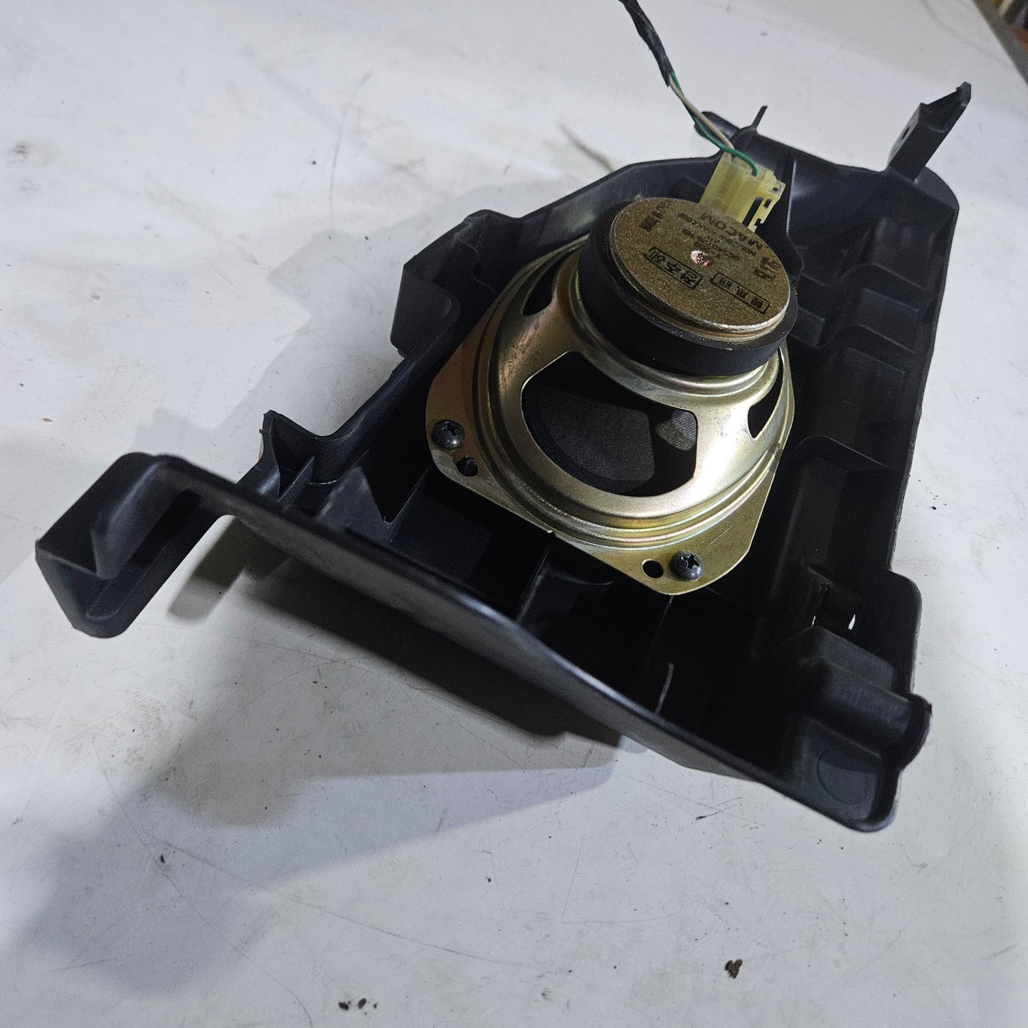 Speaker Corneta Maleta Chevrolet Aveo