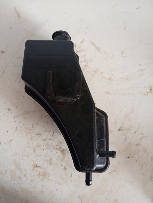 Envase Bomba Direccion Jeep Grand Cherokee