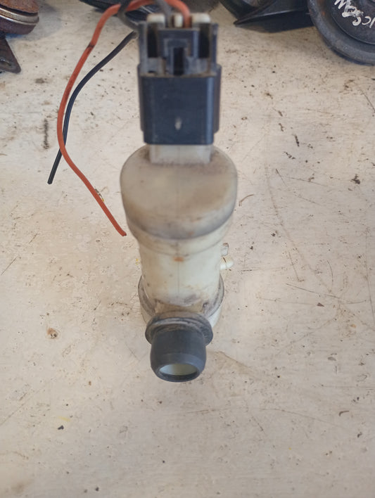 Bomba Limpia Parabrisas Chevrolet Malibu 2008 2012