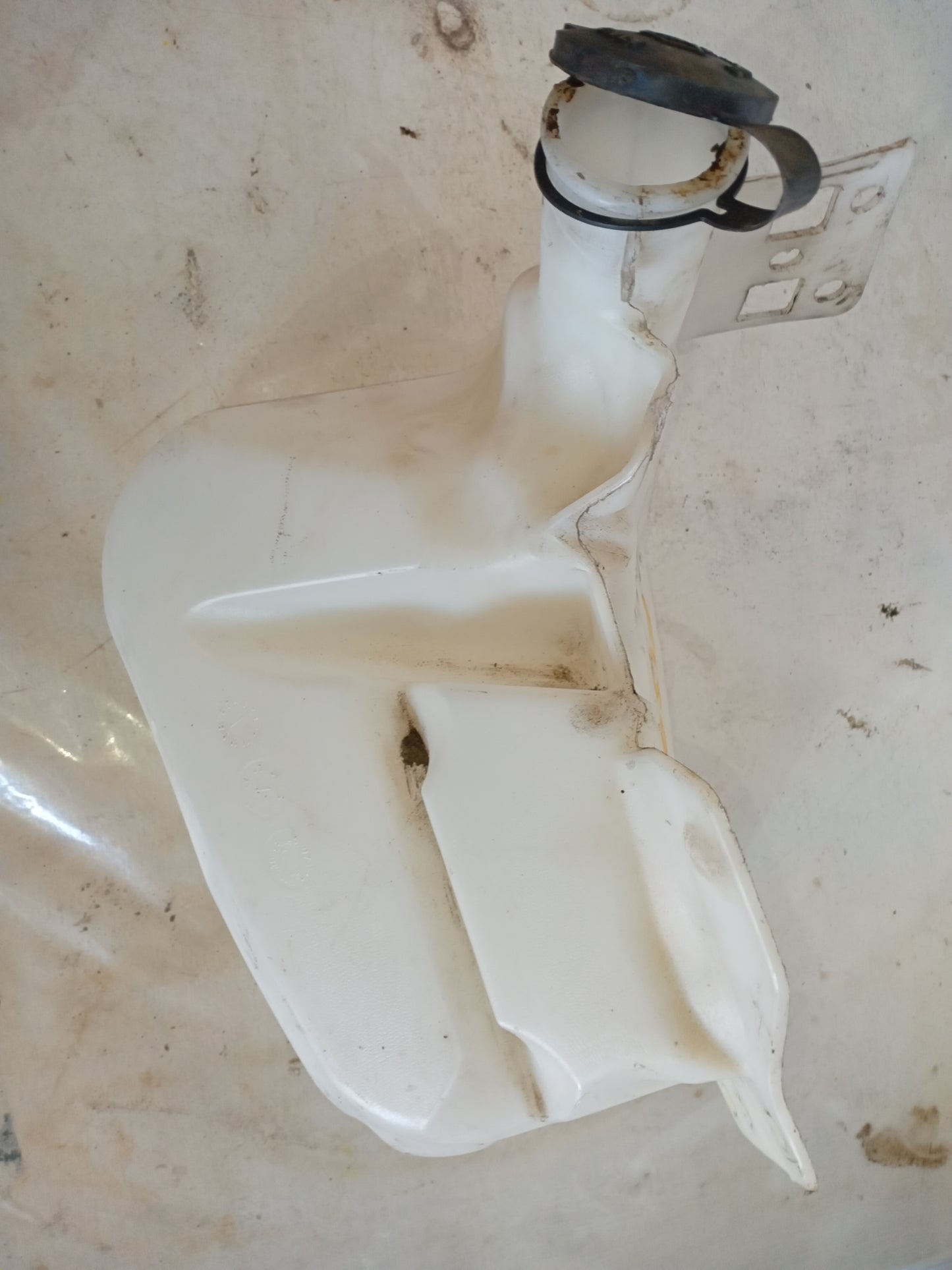 Envase Depósito Agua Limpiaparabrisa Ford F150 2009 2014