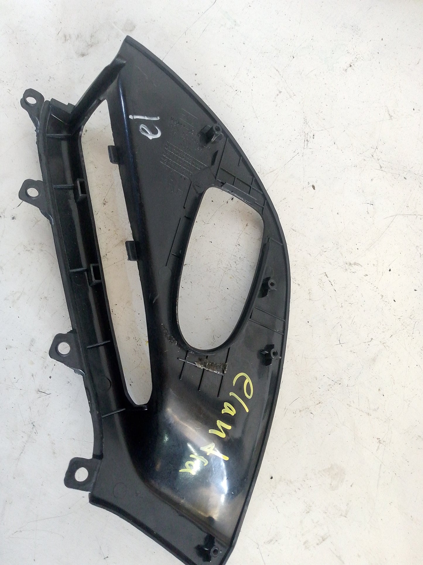Embellecedor Puerta Superior Hyundai Elantra 2001 2007