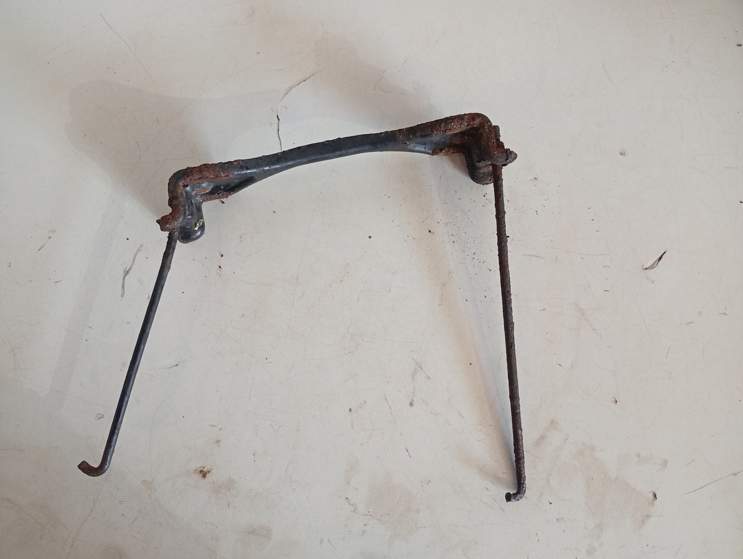 Base Marco Sujeta Batería Toyota Tacoma 2005 2011
