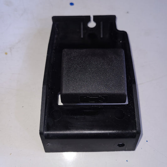 Abre Cerradura Capot Nissan Xterra 2001 2004 Piloto