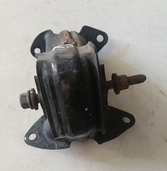 Base Soporte de Motor Piloto Jeep Liberty KJ 2002 2006