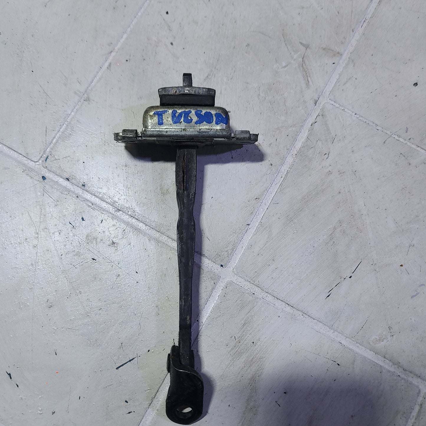 Freno Puerta Hyundai Tucson 2005 2010