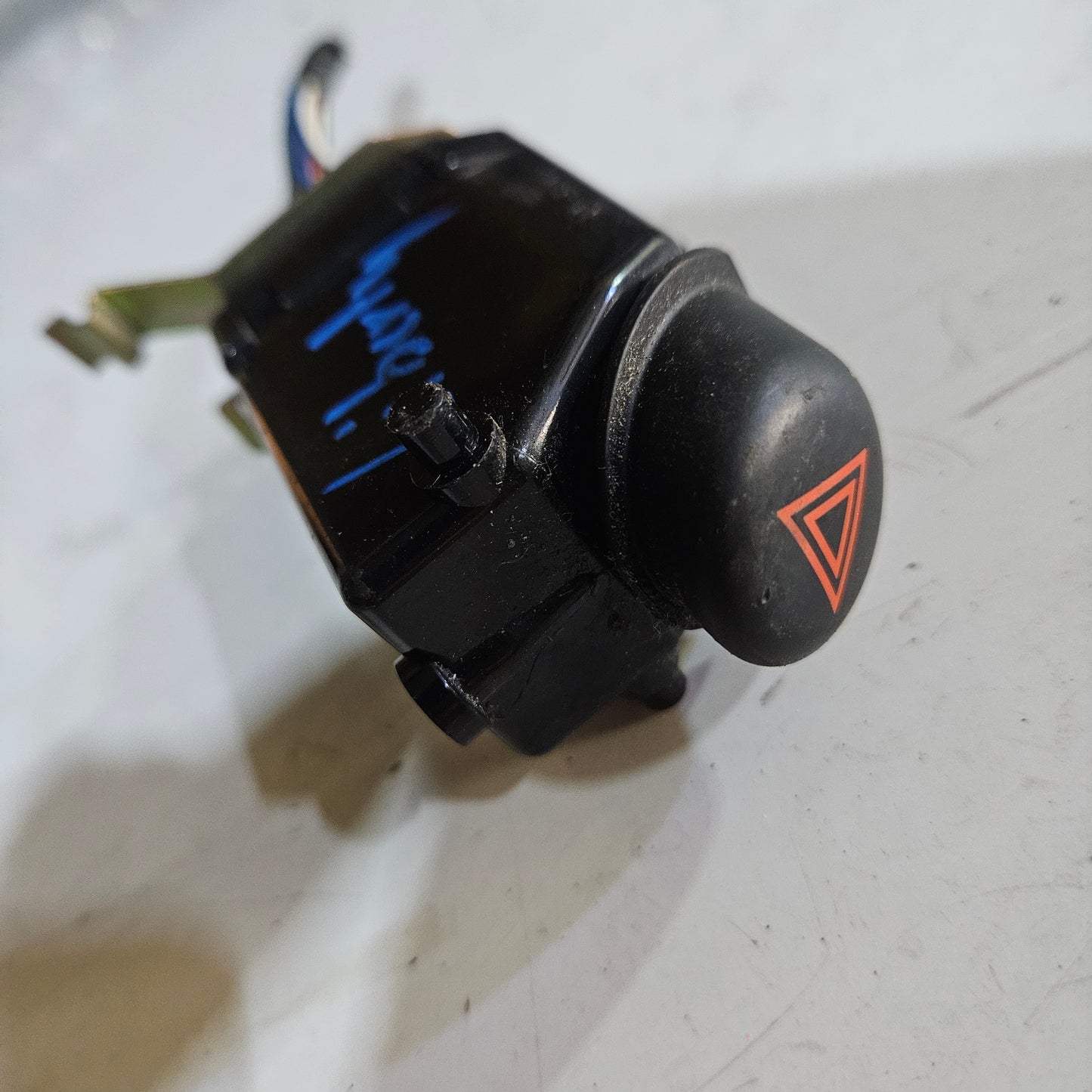 Boton Emergencia Jeep Liberty KJ 2002 2006