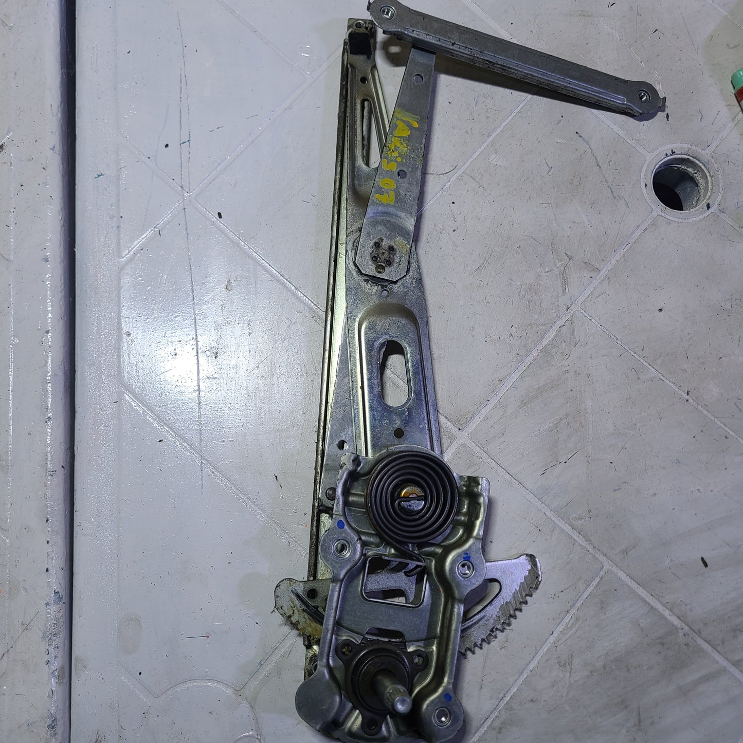 Eleva Vidrio Manual Toyota Yaris 2006 2010 4 Puertas