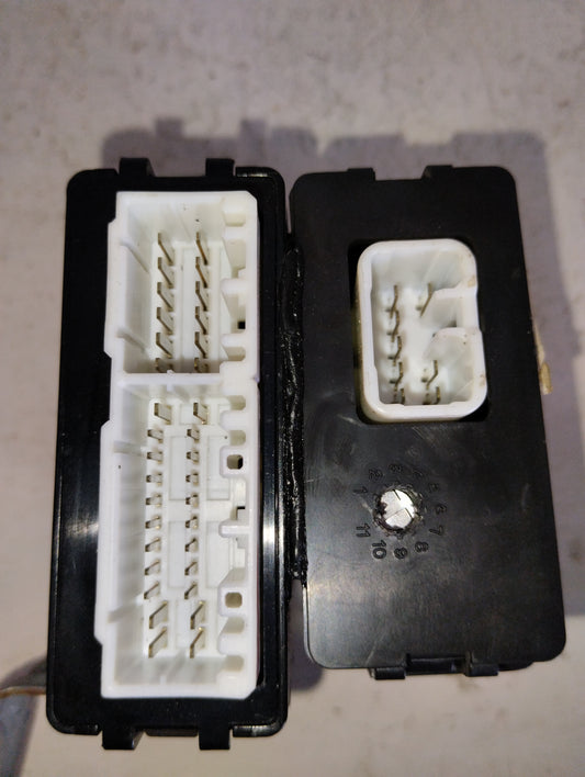 Modulo De Ruptura Central De Vidrios Toyota
