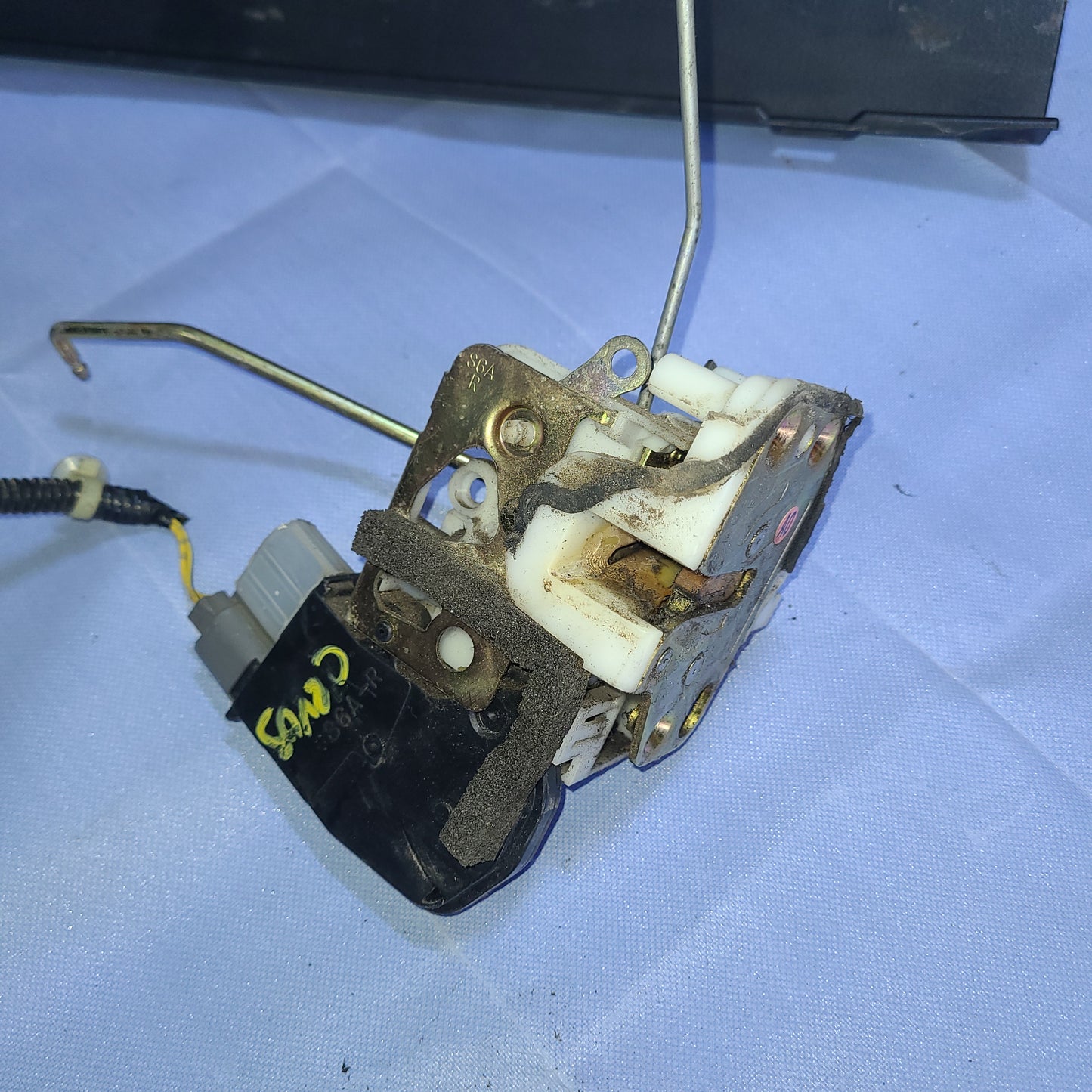 Cerradura Puerta Honda CRV 2002 2006