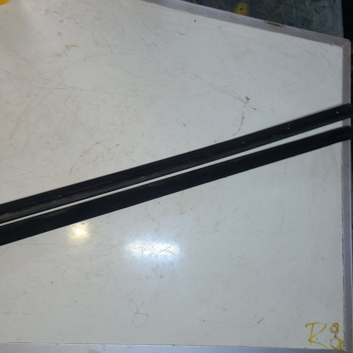 Cepillo Lamevidrio Interno Nissan Xtrail 1999 2007