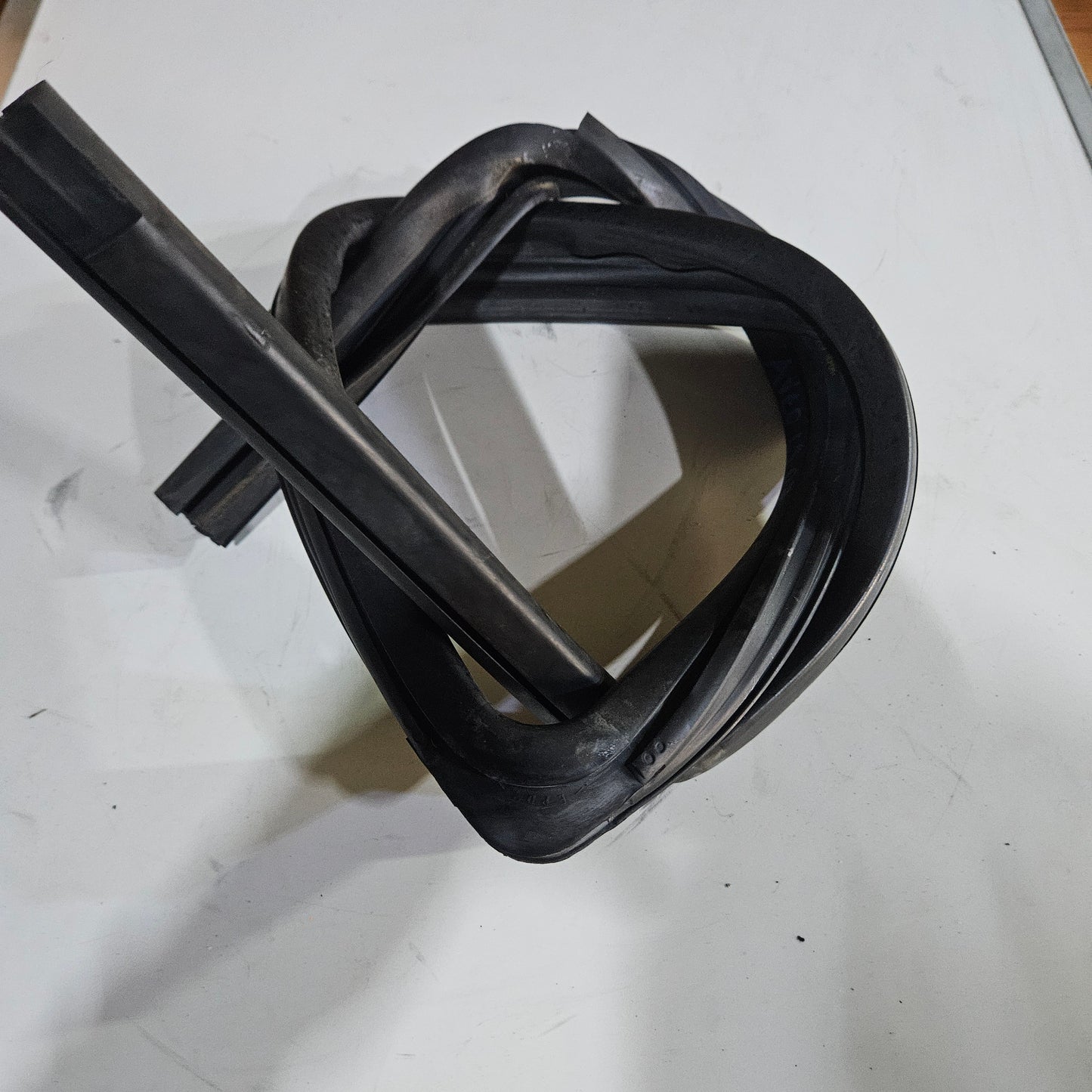 Goma Vidrio Puerta Chevrolet Aveo