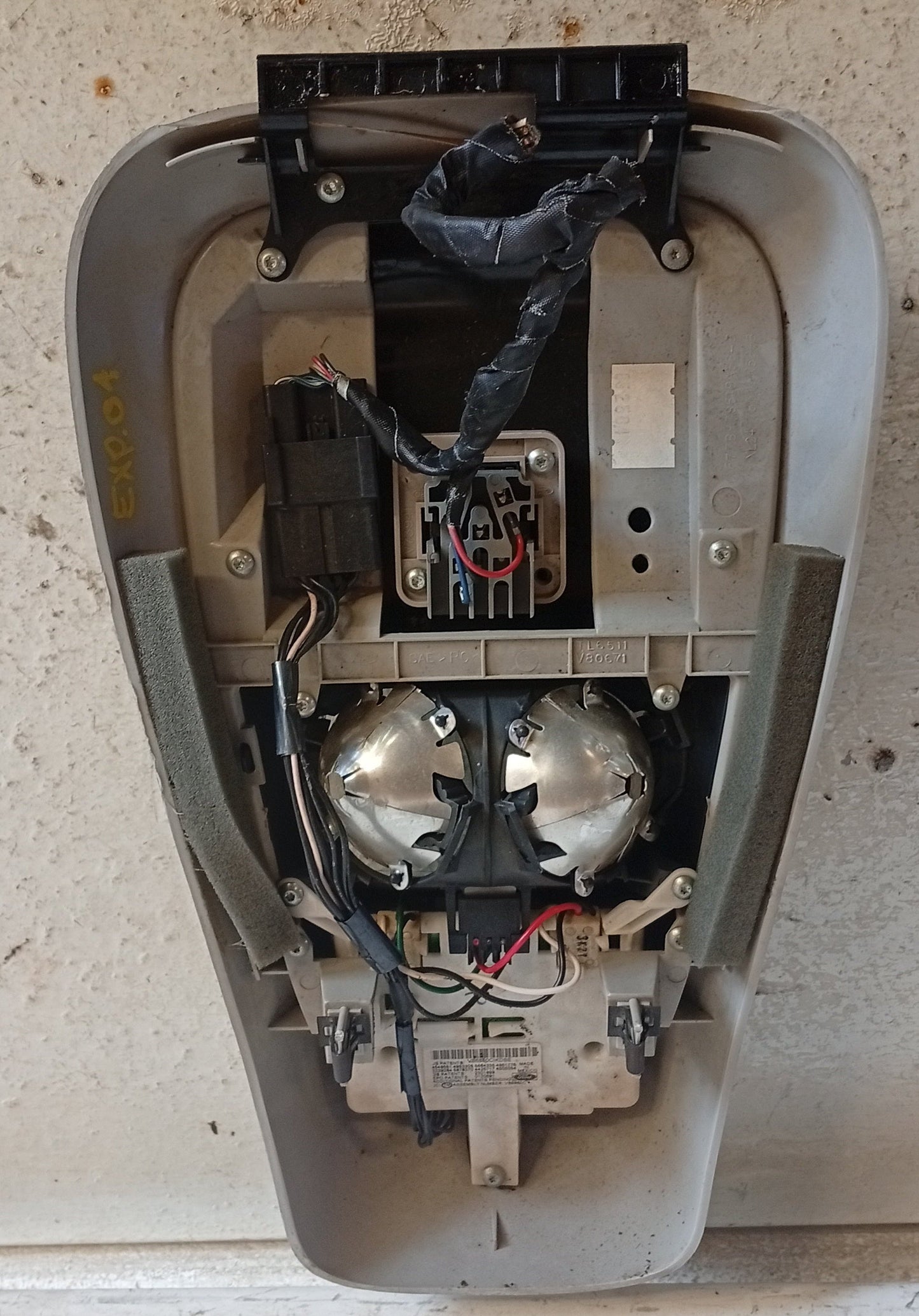 Lampara Luz Techo Delantero Ford Explorer 1995 2004