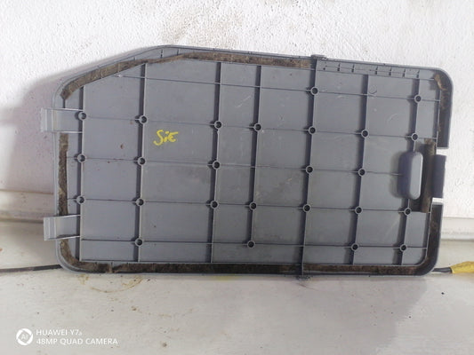 Tapa Gato Maleta Toyota Sienna 1998 2004