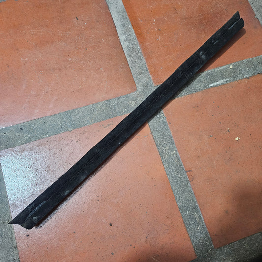 Cepillo Lamevidrio Interno Nissan Sentra B15