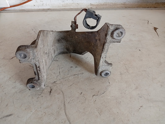 Base Soporte Motor Suzuki Grand Vitara 2.7