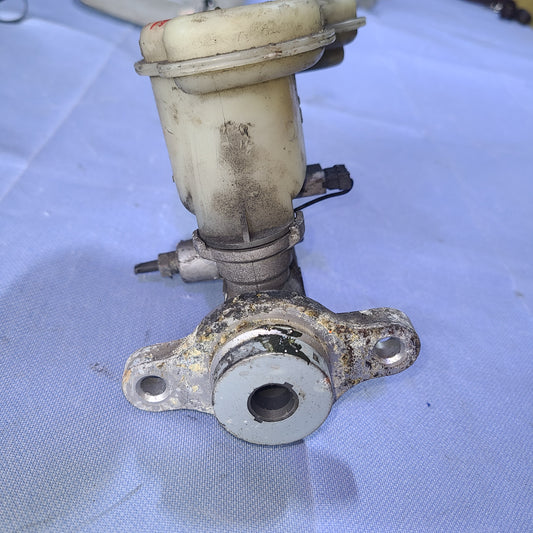 Bomba Freno Nissan Altima 2002 2006