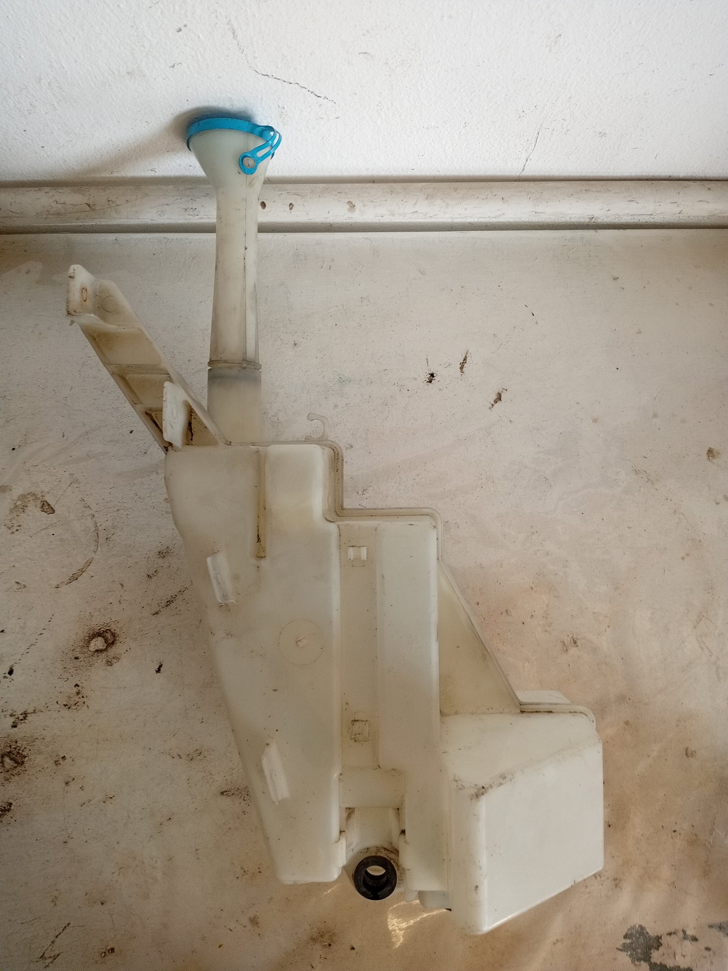 Envase Deposito Agua Limpiaparabrisa Nissan Altima 2004 2006