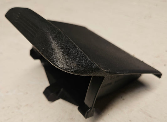 Guantera/Tapa Fusilera Nissan Sentra B15