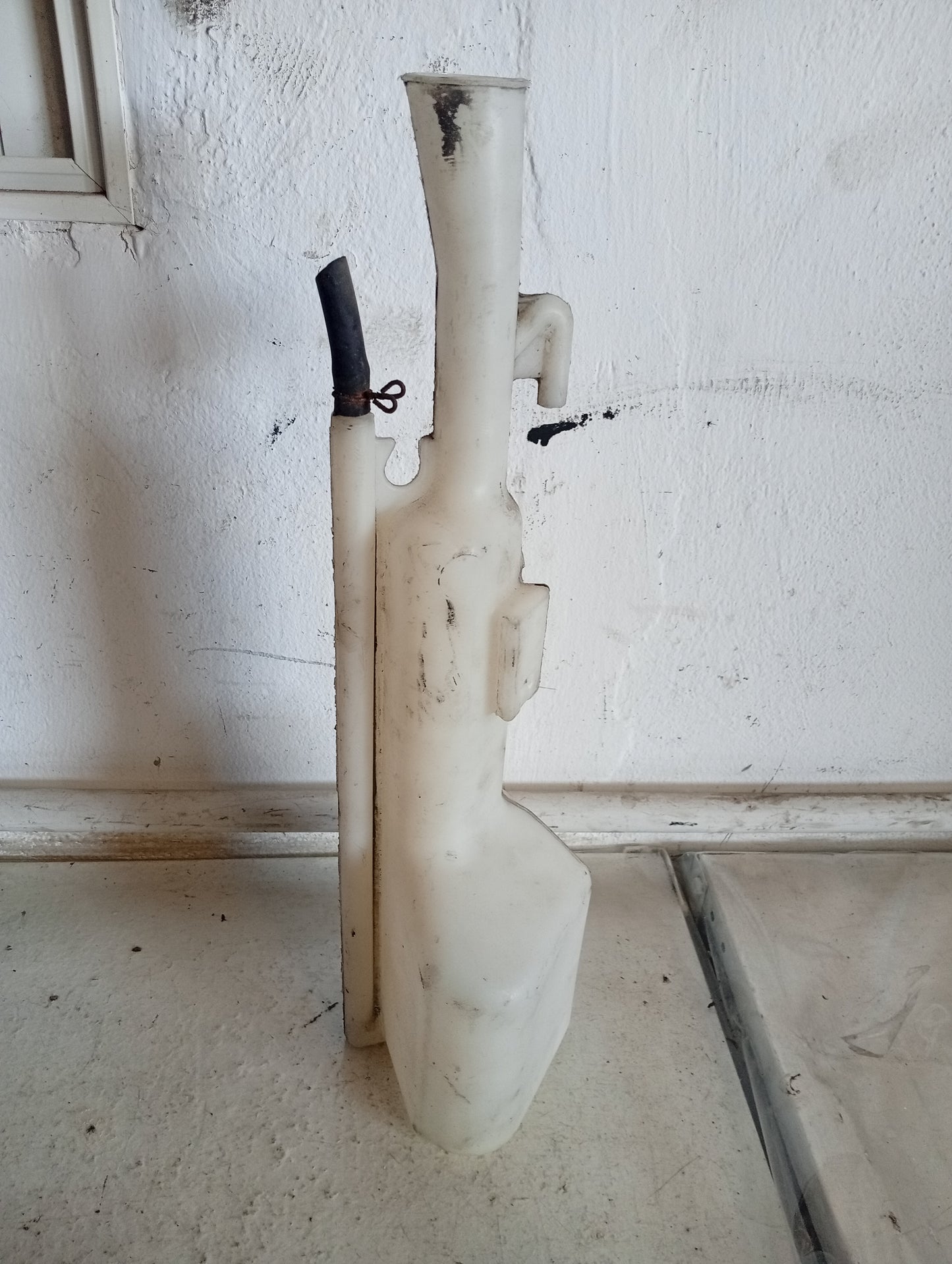 Envase Deposito Agua Radiador Mitsubishi Galant 2008
