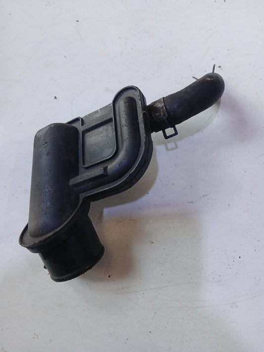 Caja Resonador Nissan Tiida