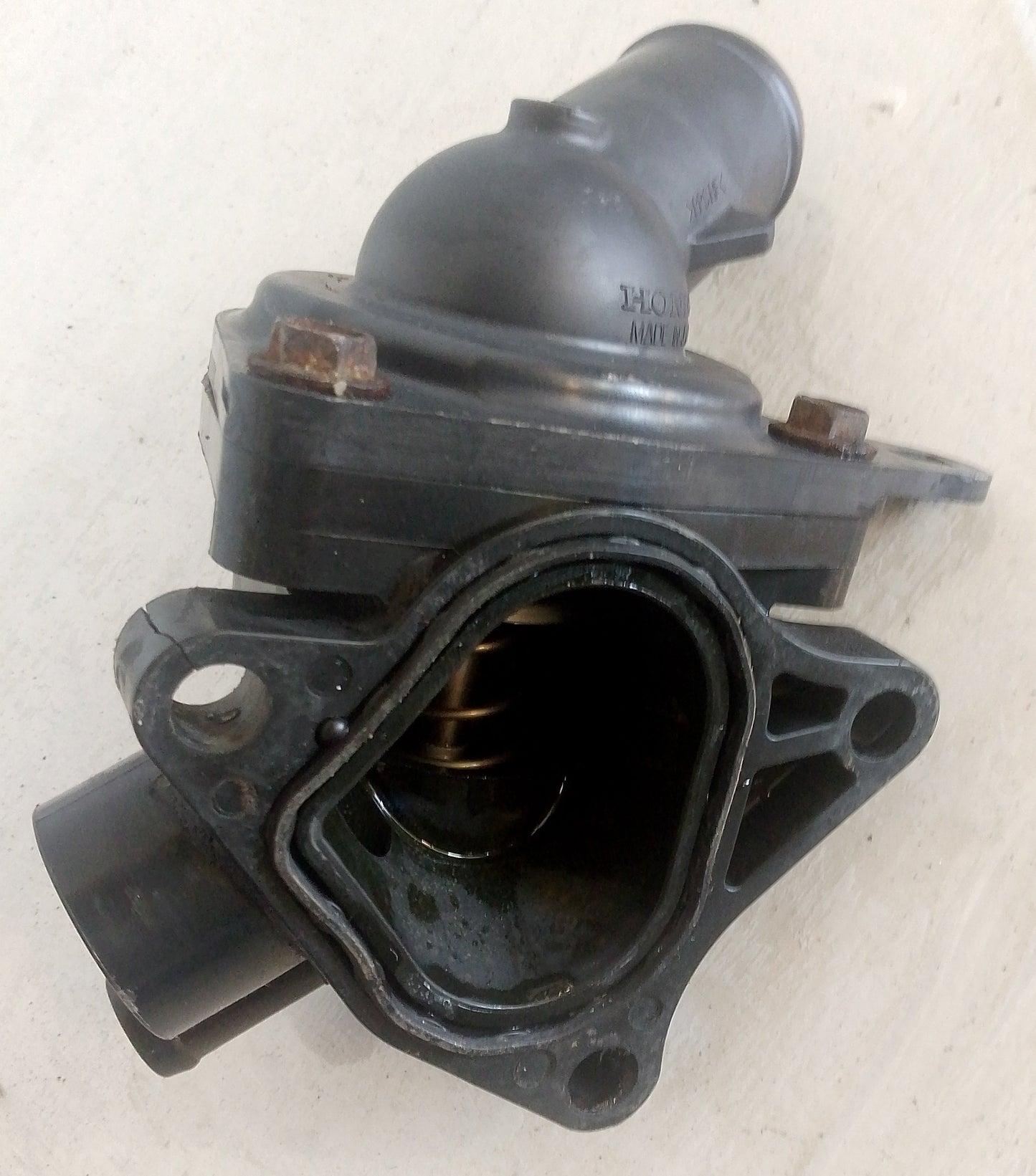 Toma De Agua Plastica con Termostato Honda K24A1 Z1 A8