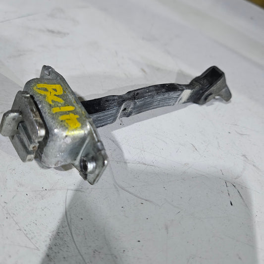 Freno Puerta Toyota Yaris Belta 2007 2012