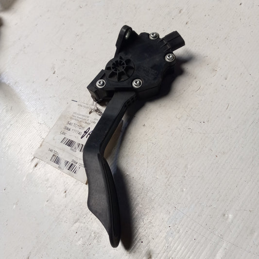 Sensor Pedal Aceleración Toyota Siena 2011