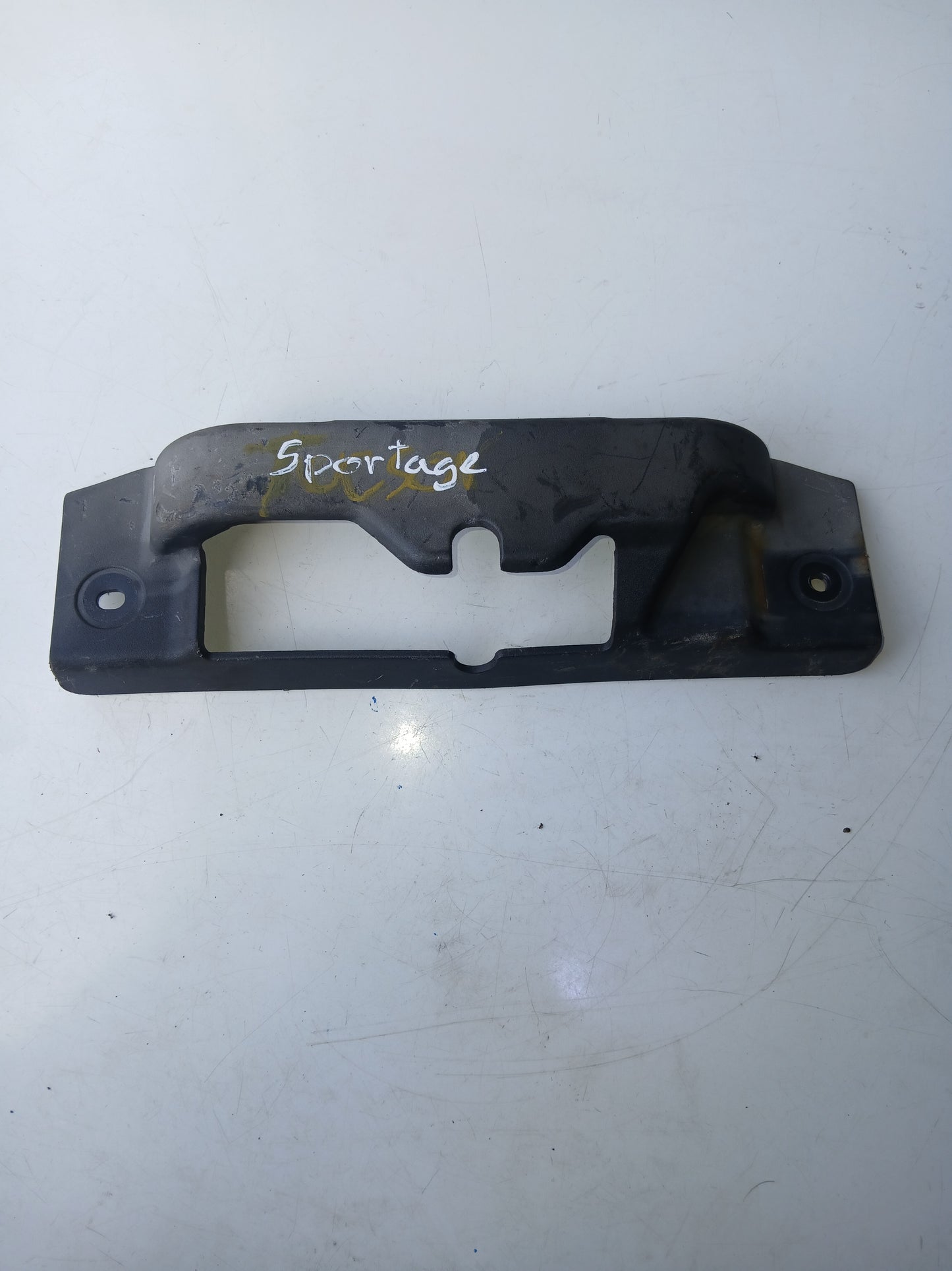Tapa Cerradura Capot Kia Sportage 2004 2010