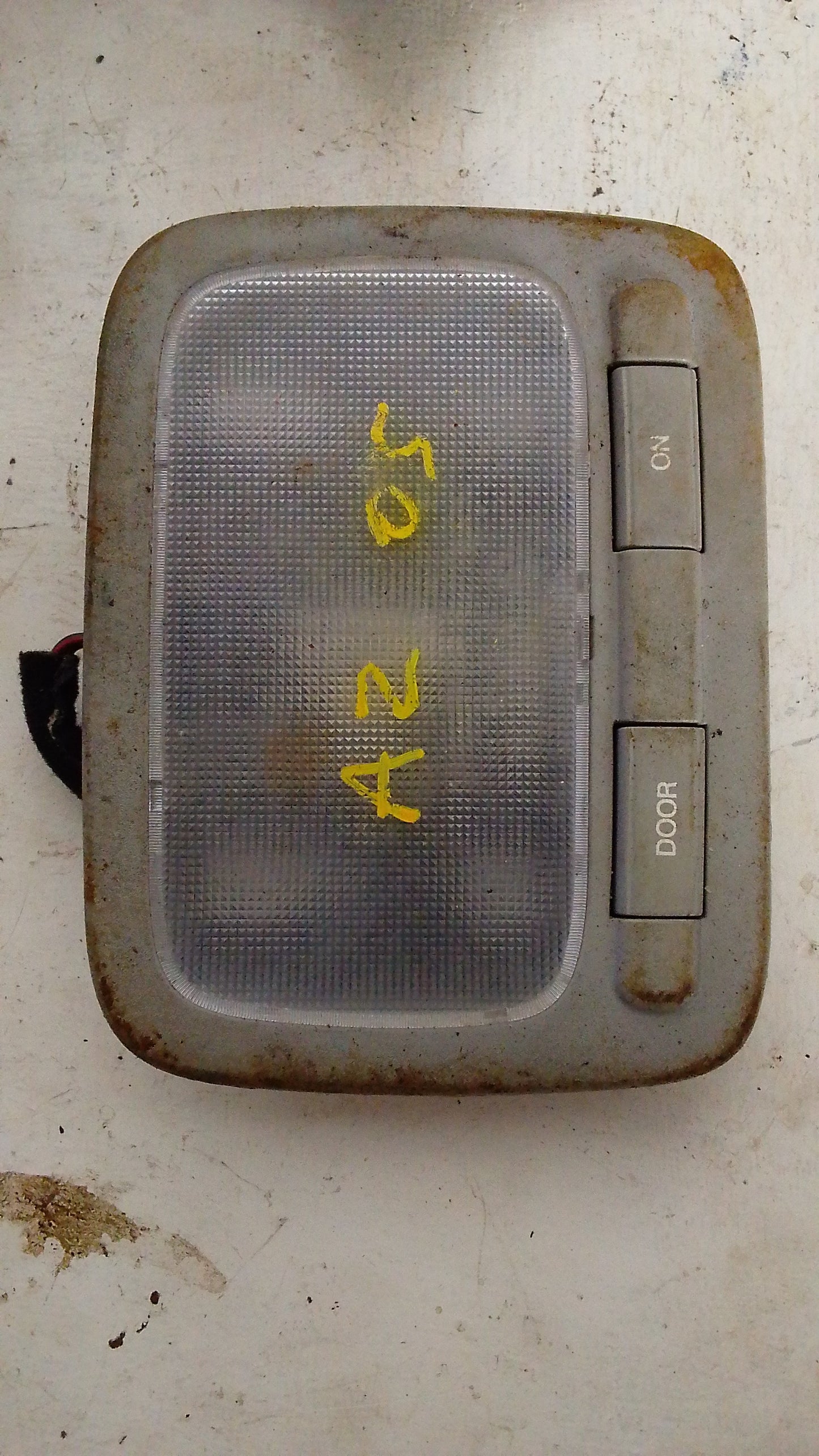 Luz Lampara Techo Central Hyundai Azera 05