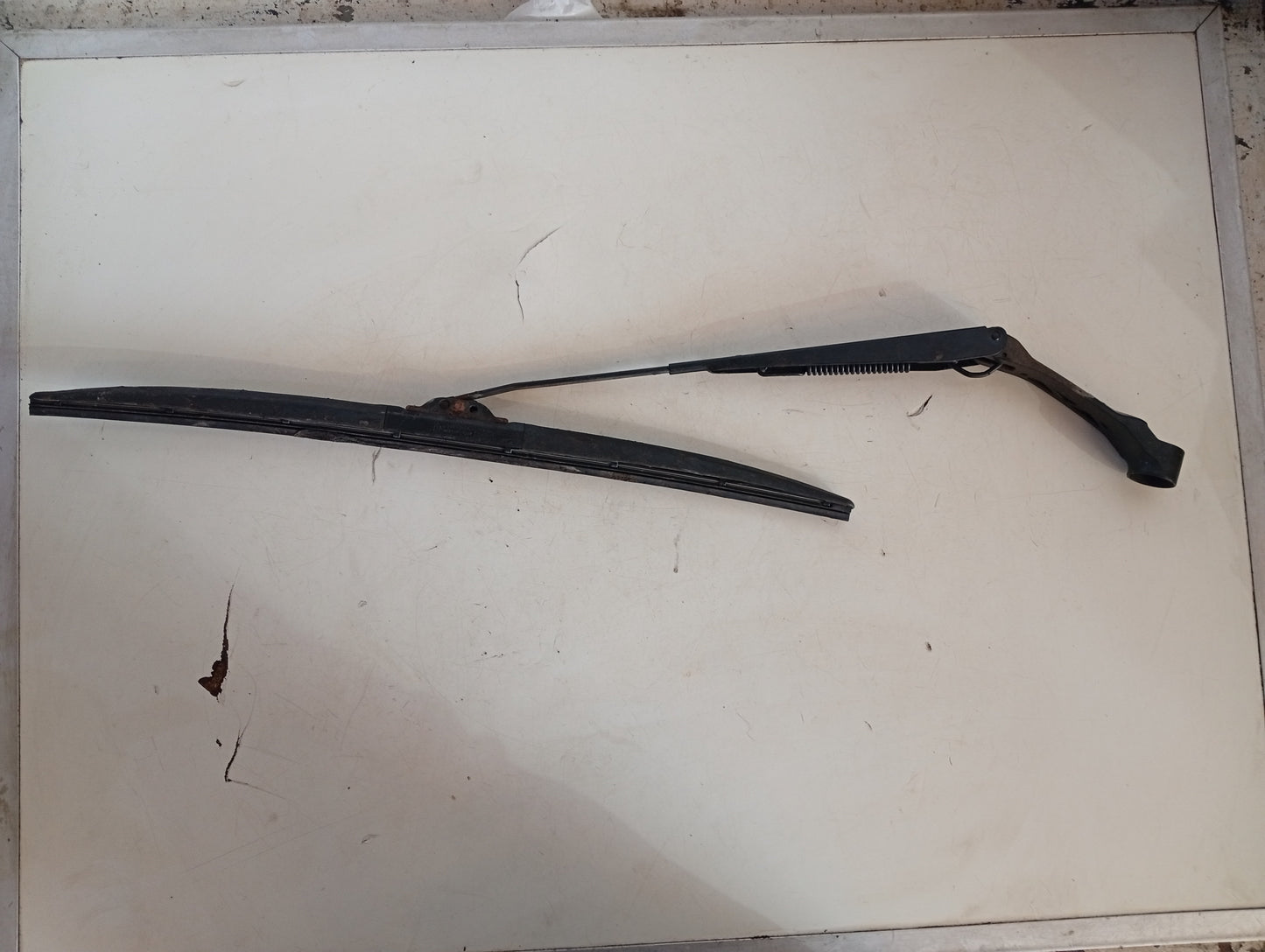 Brazo Limpiaparabrisas Delantero Toyota Tacoma 2005 2011