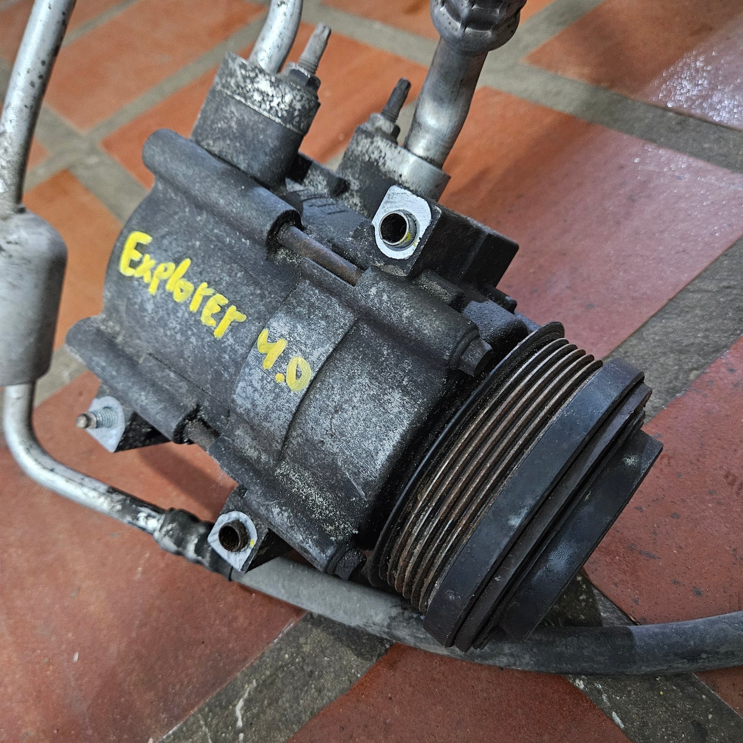 Compresor Ford Explorer 4.0L 4.6L
