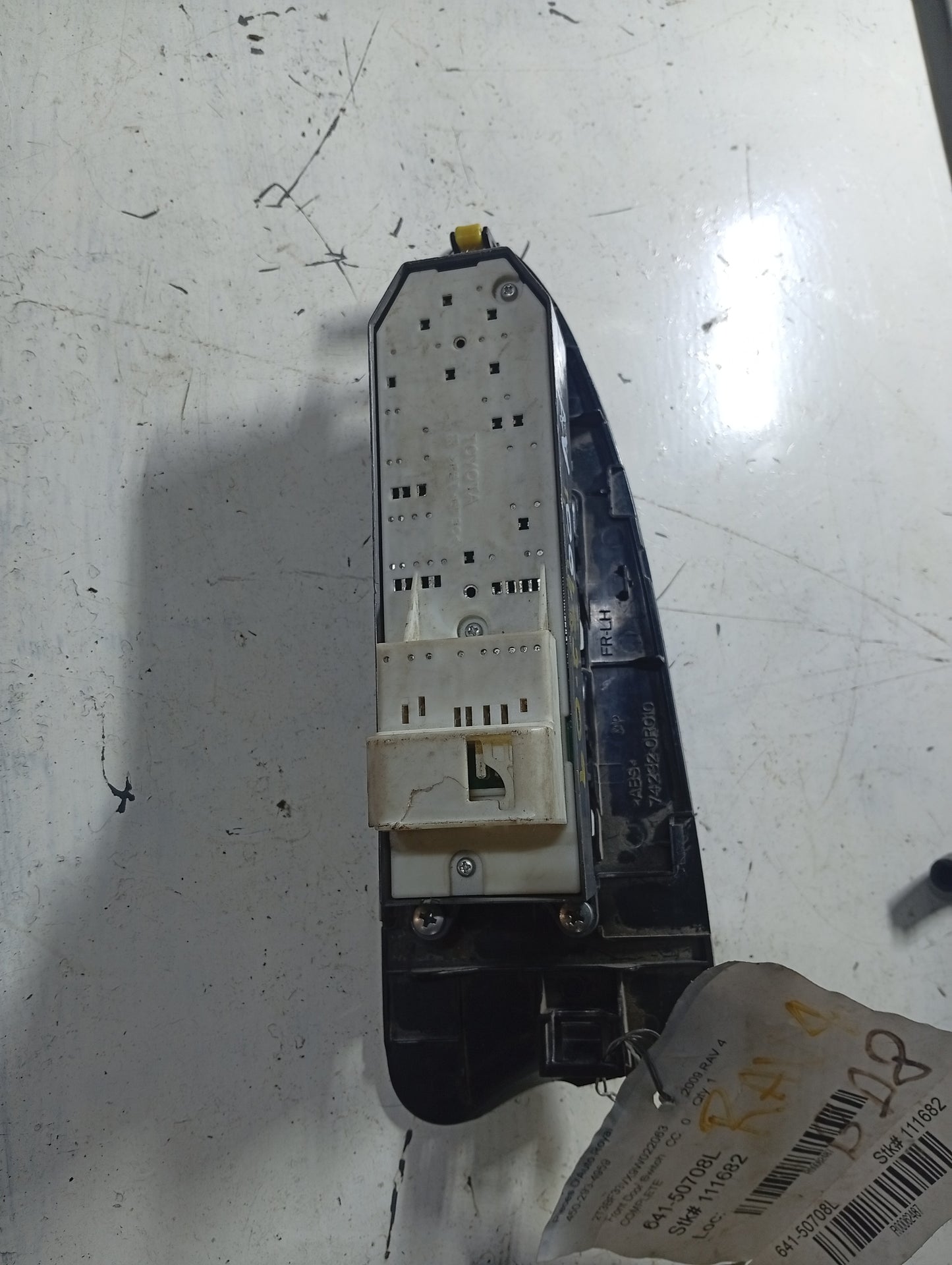 Mando Eleva Vidrio Toyota Piloto RAV4 2006 2012