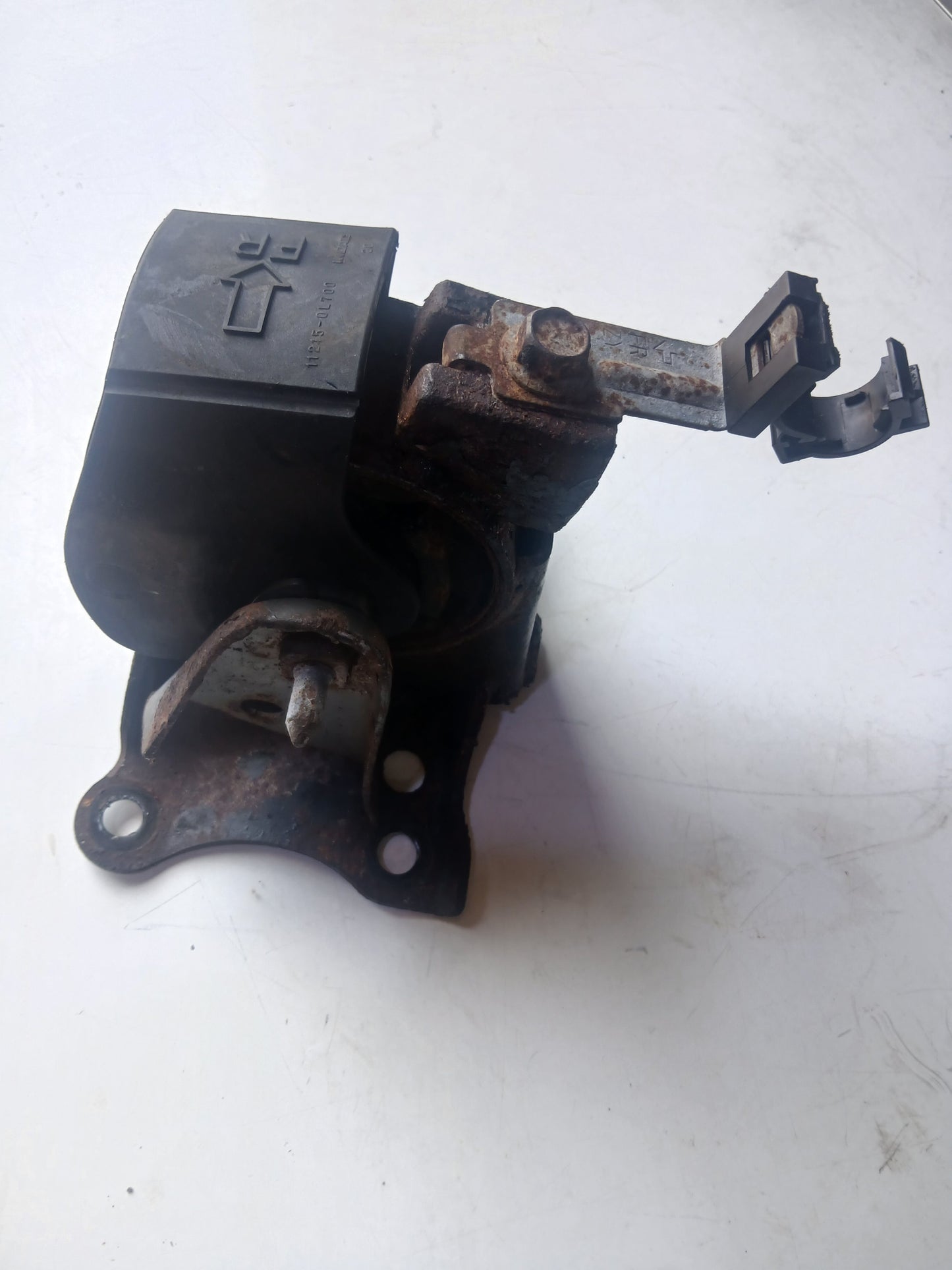 Soporte De Caja Piloto Nissan Xtrail 2.5