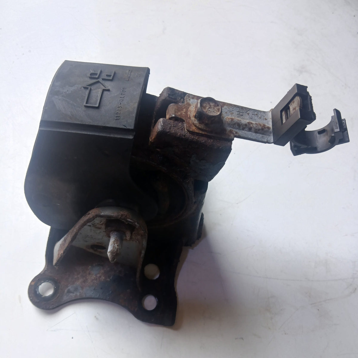 Soporte Caja Nissan Xtrail 2.5 2004 2007