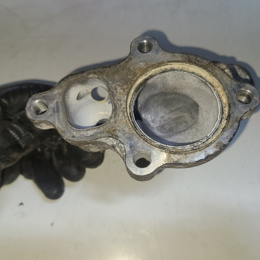 Toma De Agua Nissan Xtrail Altima 2.5