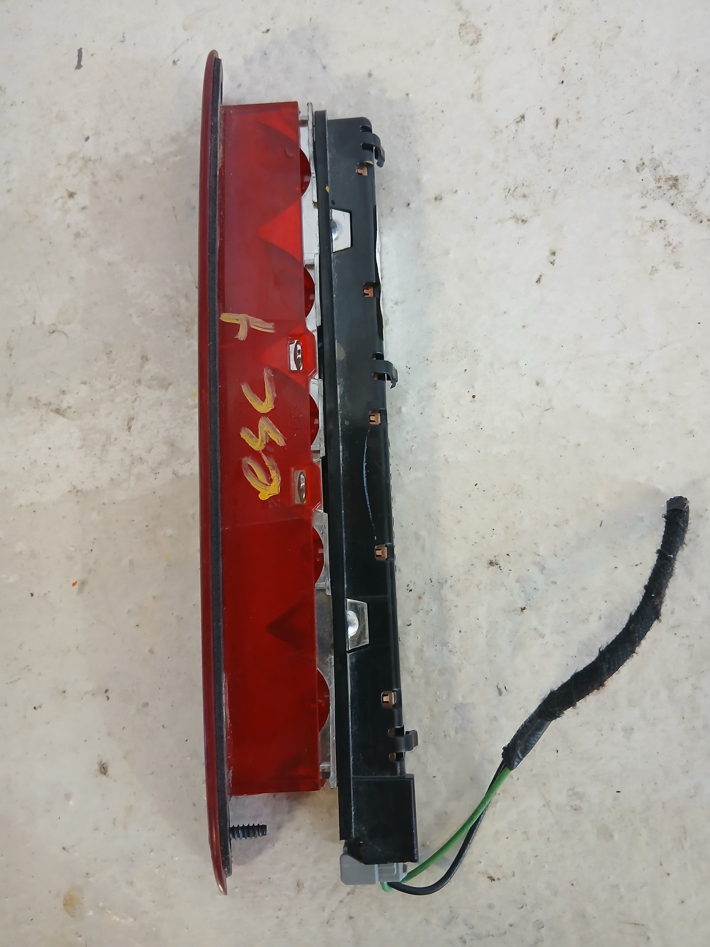 Tercer Stop Ford Escape 2001 2007