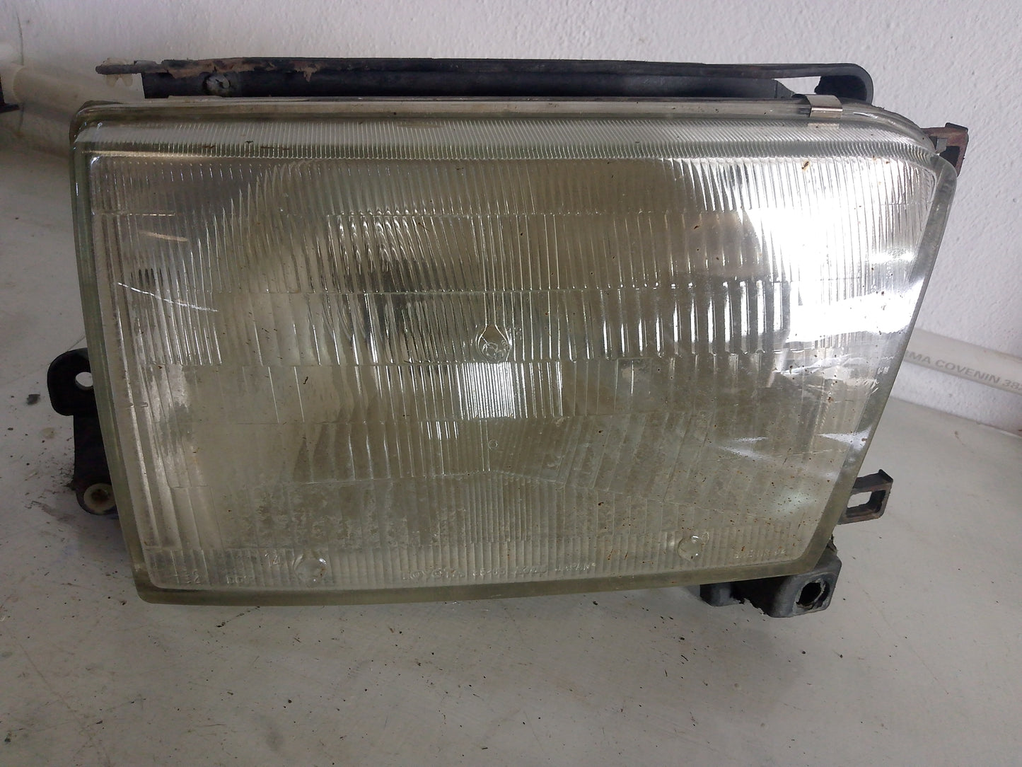 Faro Delantero Toyota 4Runner 1998 2002