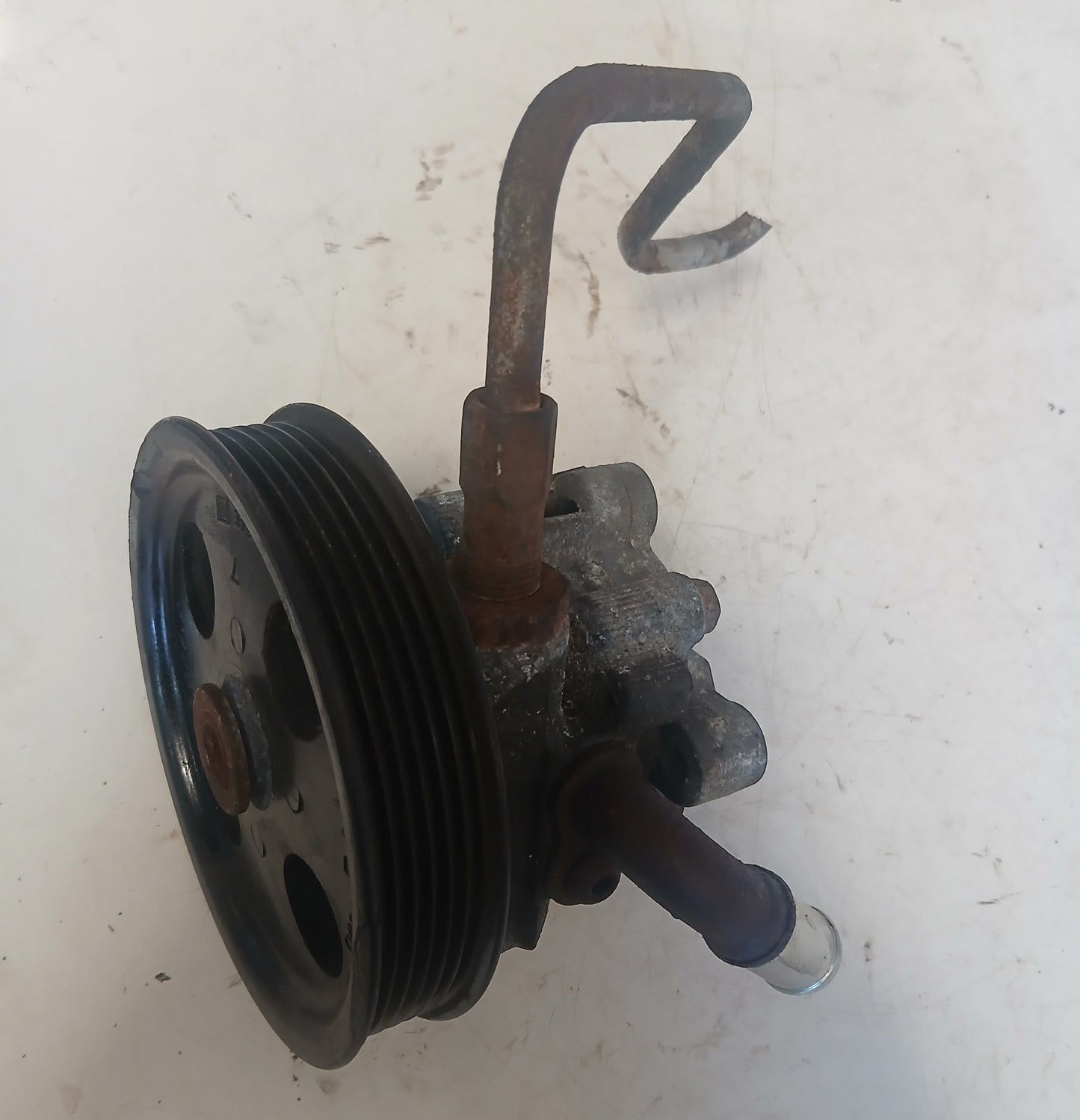 Bomba Direccion Hidraulica Dodge Caravan 3.3 2004 2008