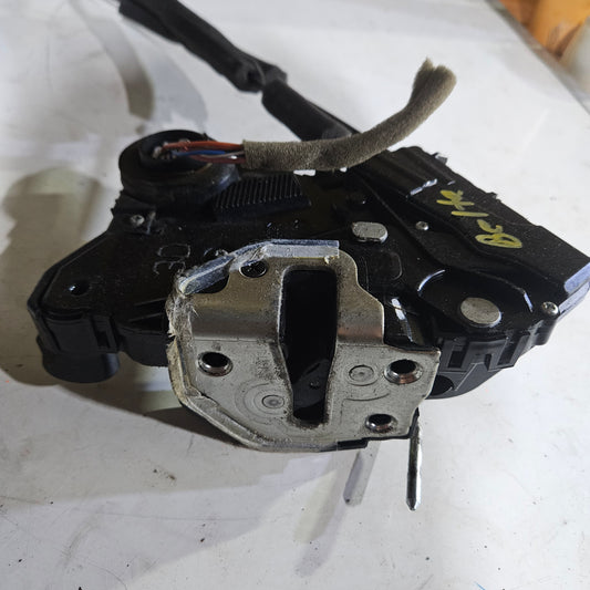 Cerradura Puerta Toyota Yaris Belta 2007 2012